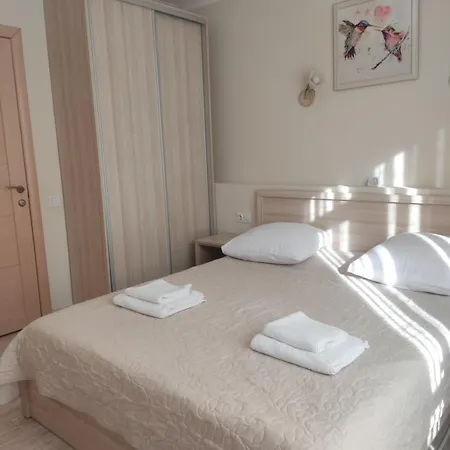 золота Apartment *